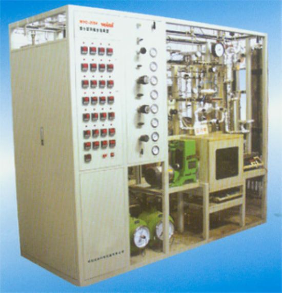 點(diǎn)擊查看詳細(xì)信息<br>標(biāo)題：MYM-2003型小型加氫反應(yīng)試驗(yàn)裝置 閱讀次數(shù)：2576